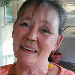 Meet your Posher, Debbie paiva